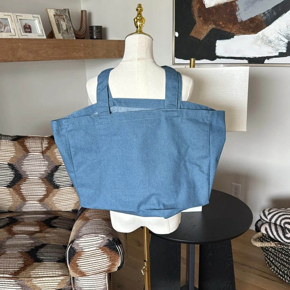 Electric Picks Tote Bag